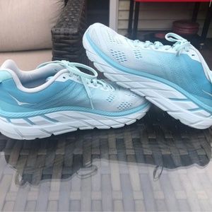 Like New Hoka Clifton Women's Size 8